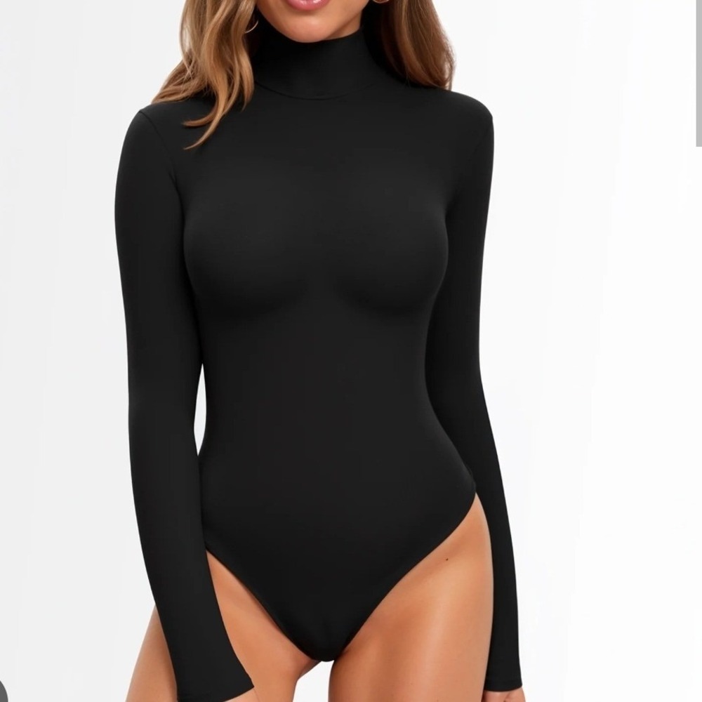 NWT MANGOPOP Womens Black Long Sleeve Turtleneck Bodysuit Size Large